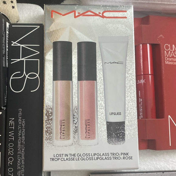 NARS 11pc collection Nars mini beauty + Madewell pouch and Mac LIP trio. NEW - Picture 6 of 17